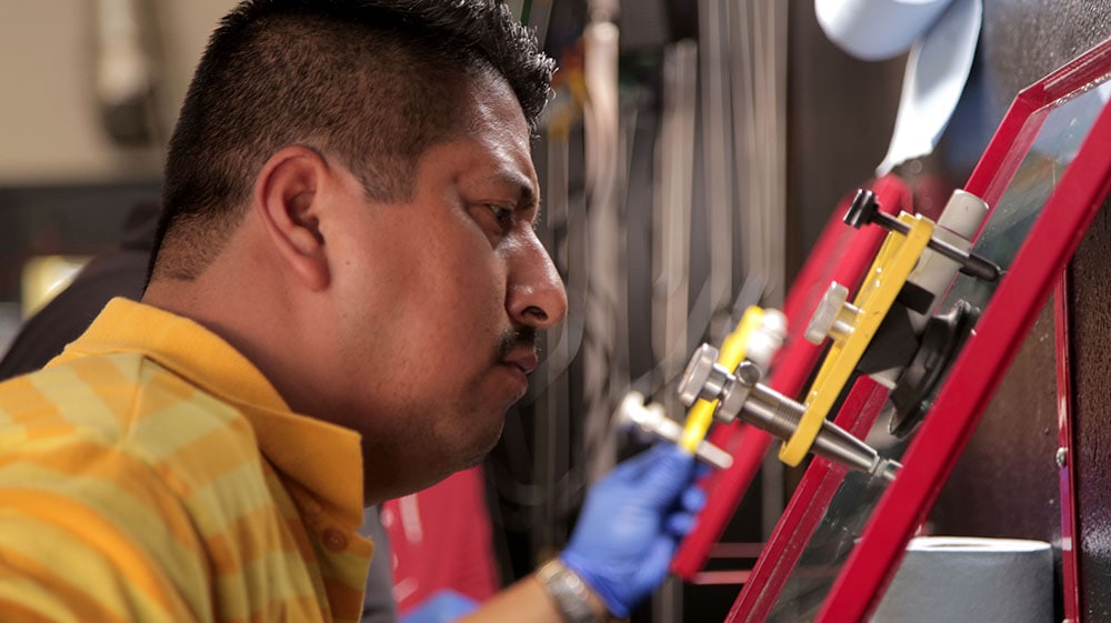 Mobile Technician doing Windshield Repair